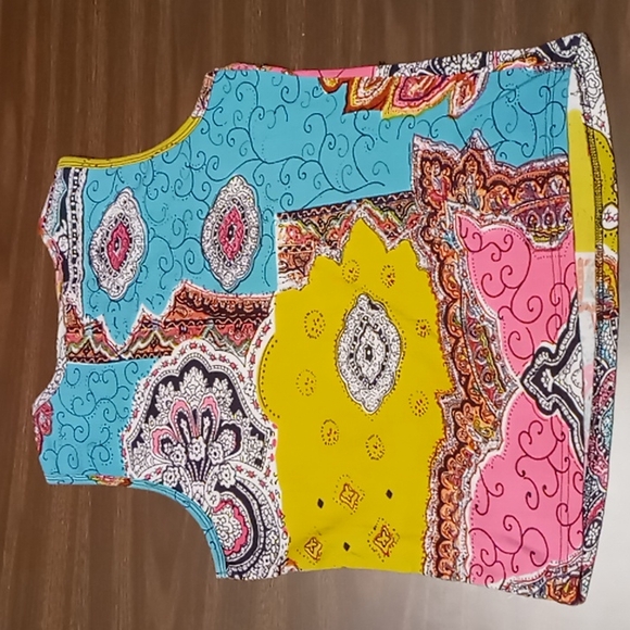 Christopher & Banks Bright Patterned Tank Top Size M - Picture 2 of 3